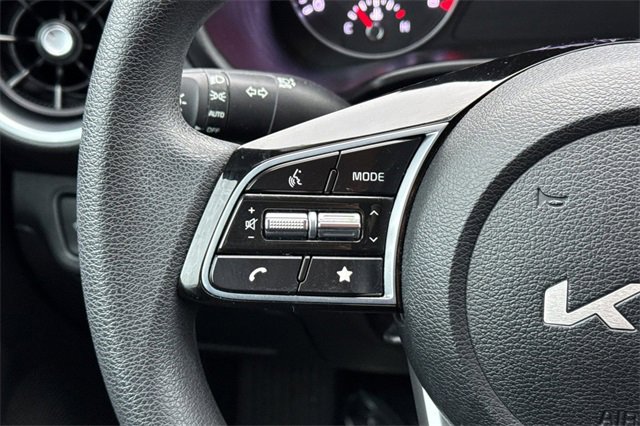 Certified 2023 Kia Forte LXS w/ LXS Technology Package image 28