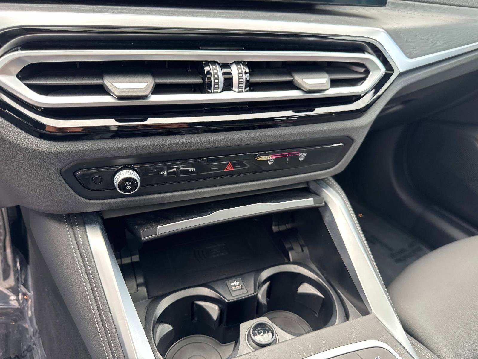 Used 2024 BMW i4 M50 w/ Premium Package image 23