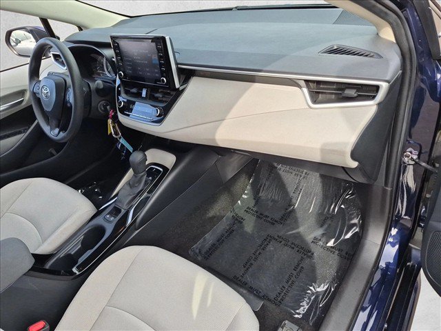 Used 2021 Toyota Corolla LE w/ Carpet Mat Package (TMS) FWD image 20
