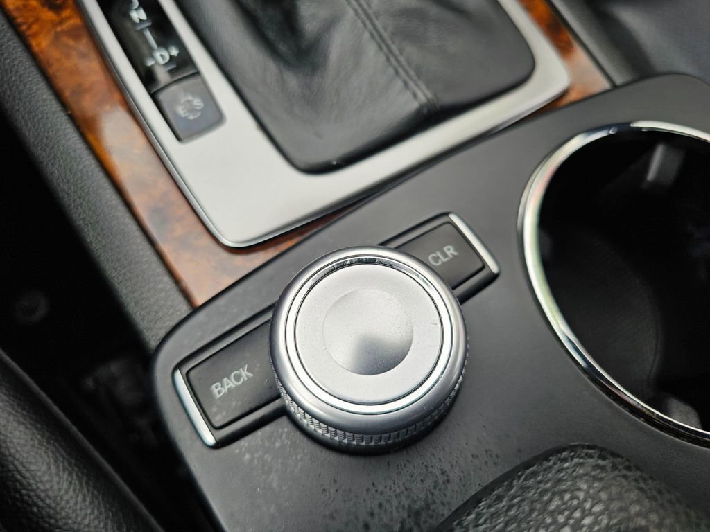 Used 2011 Mercedes-Benz C 300 4MATIC Sedan image 36