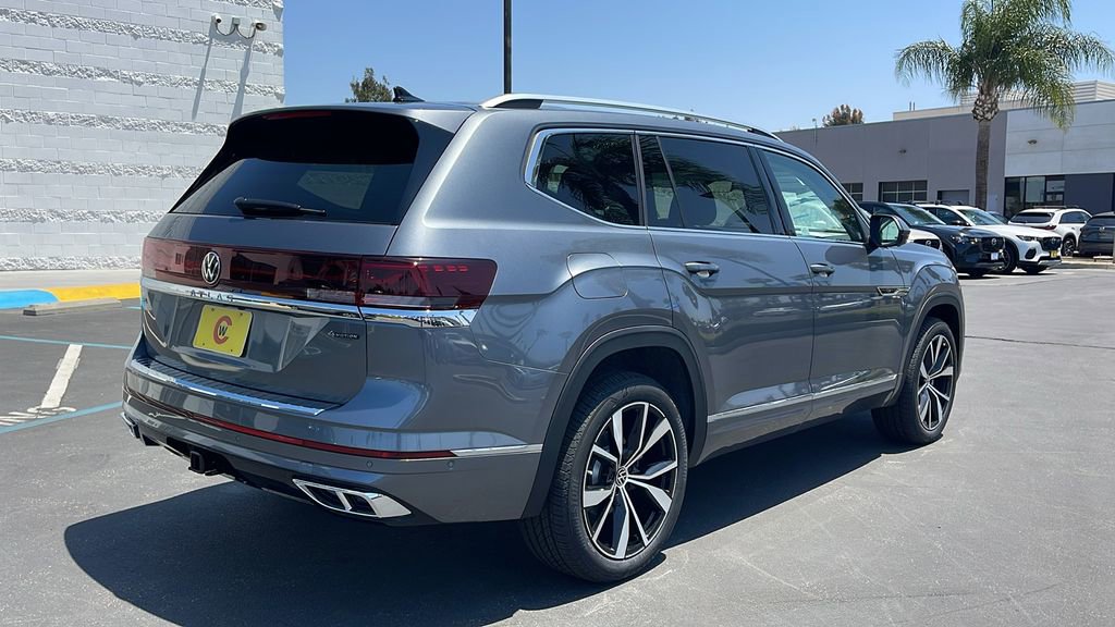 New 2025 Volkswagen Atlas SEL Premium R-Line image 7