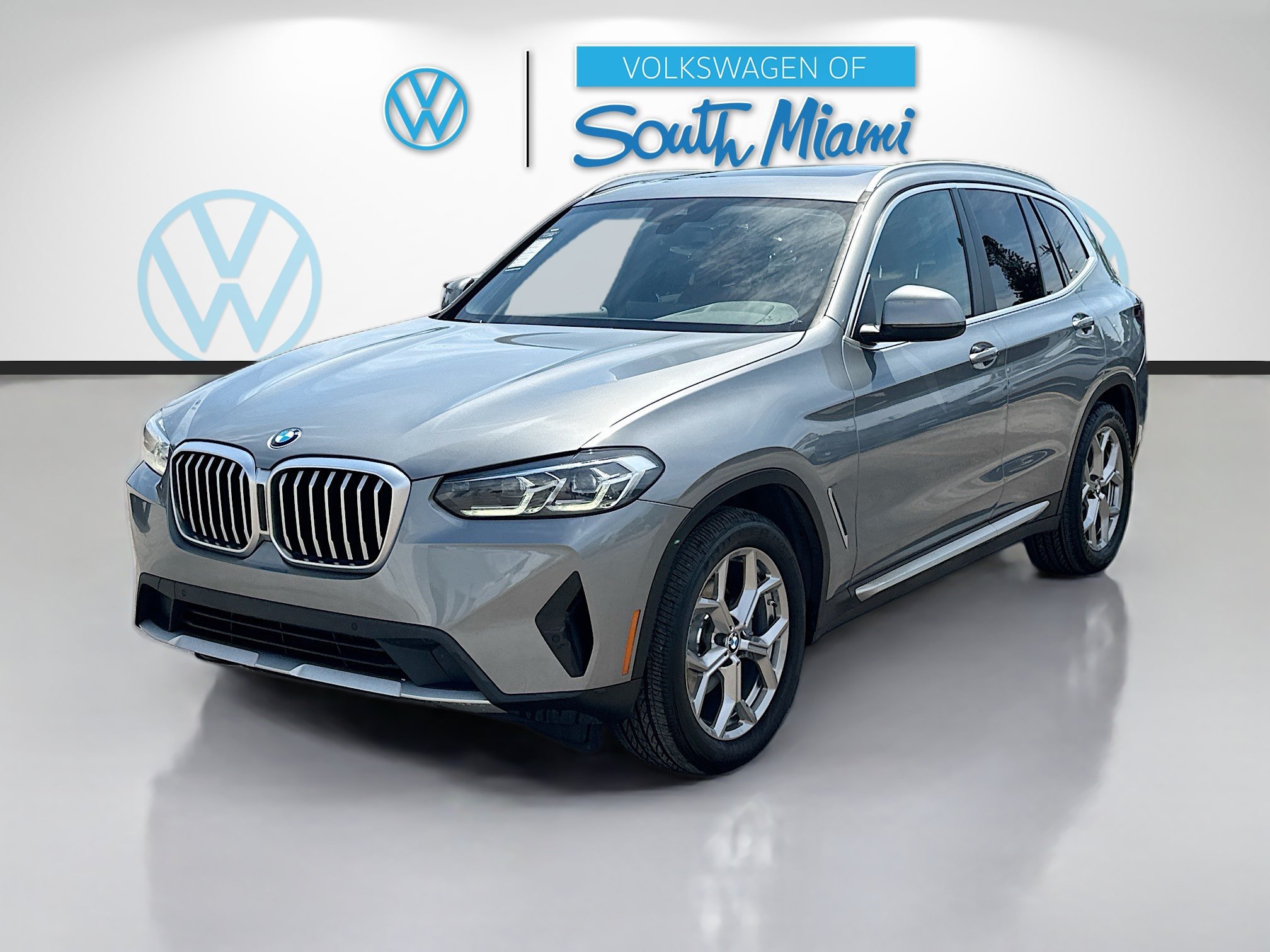 Used 2023 BMW X3 sDrive30i w/ Premium Package RWD image 3