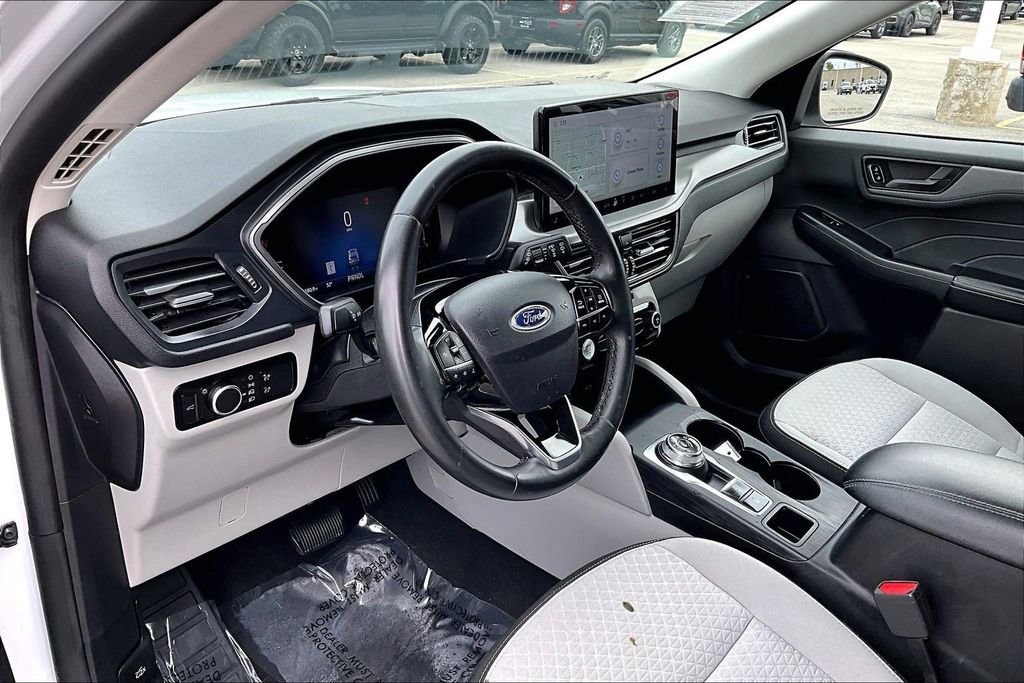 Certified 2023 Ford Escape Active w/ Tech Pack #1 AWD/4WD image 13