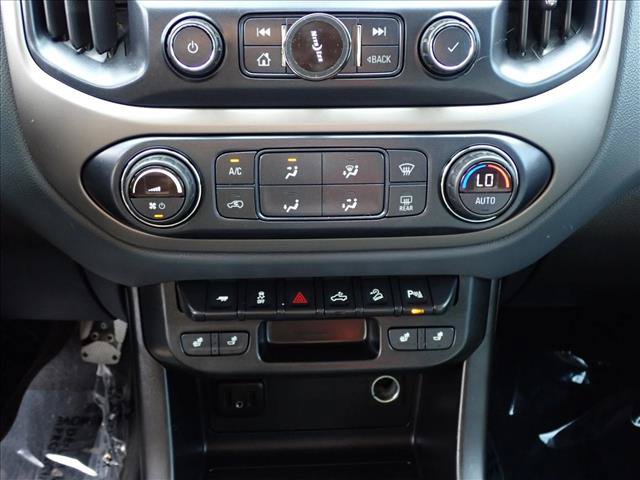 Used 2019 Chevrolet Colorado Z71 AWD/4WD image 18