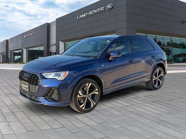 Used 2023 Audi Q3 2.0T Premium Plus AWD/4WD image 1
