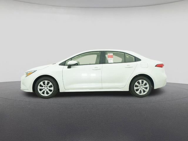 Used 2026 Toyota Corolla LE image 19