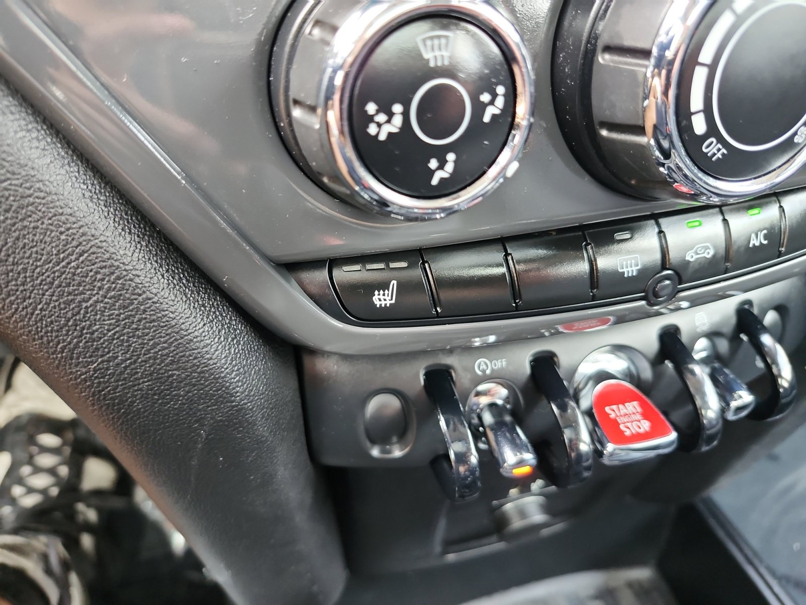 Used 2019 MINI Cooper Countryman FWD image 19