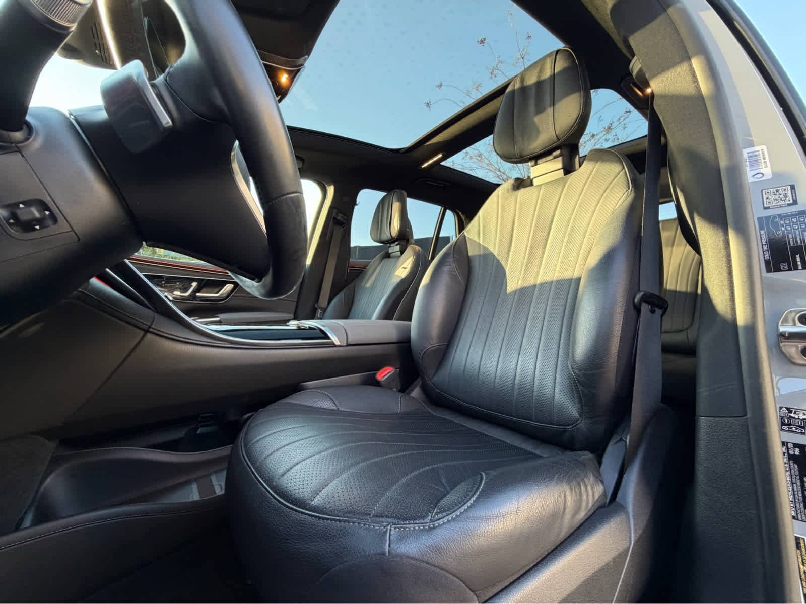 Used 2023 Mercedes-Benz EQS 450+ SUV image 4