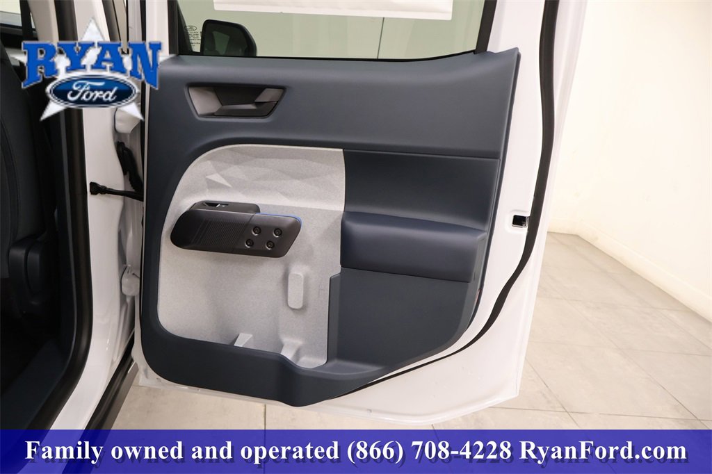 New 2025 Ford Maverick XLT w/ XLT Luxury Package image 12