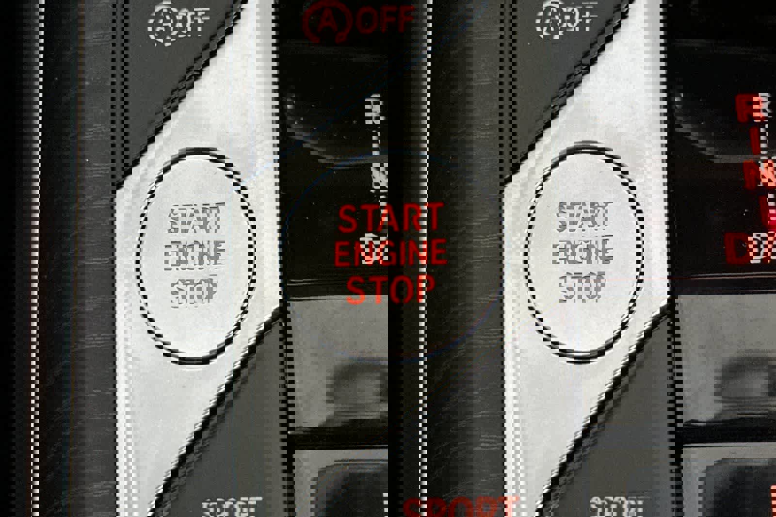 Used 2025 BMW 330i xDrive Sedan w/ Convenience Package image 22