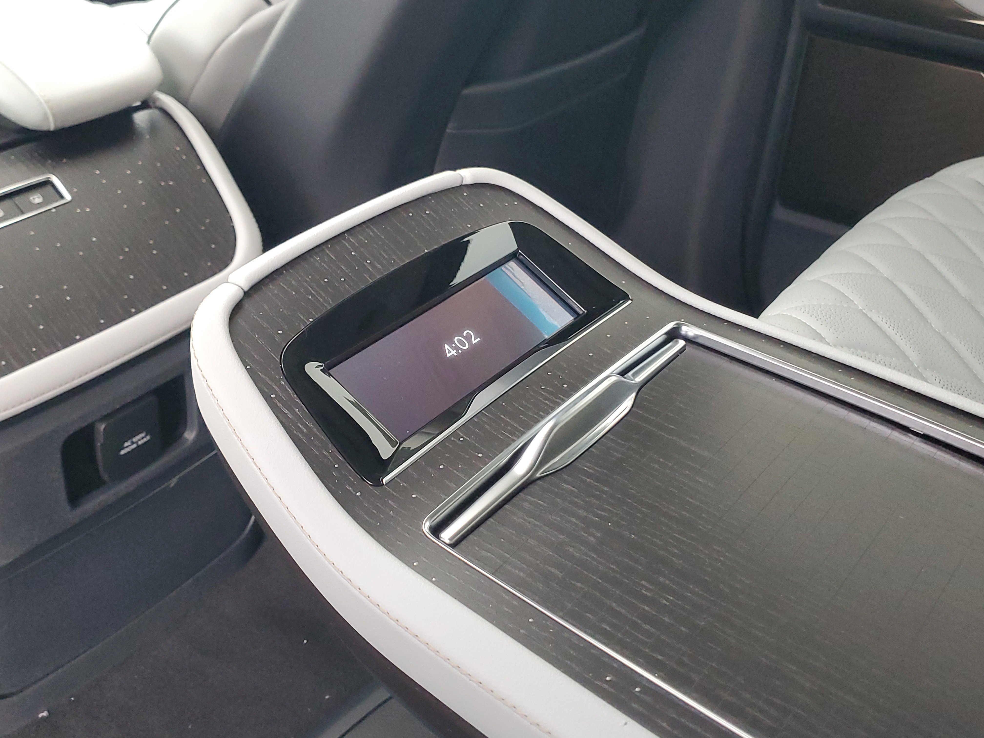 New 2025 Lincoln Navigator L Black Label image 30