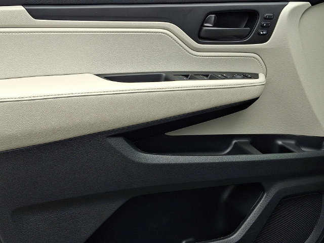 Used 2025 Honda Odyssey EX-L image 14