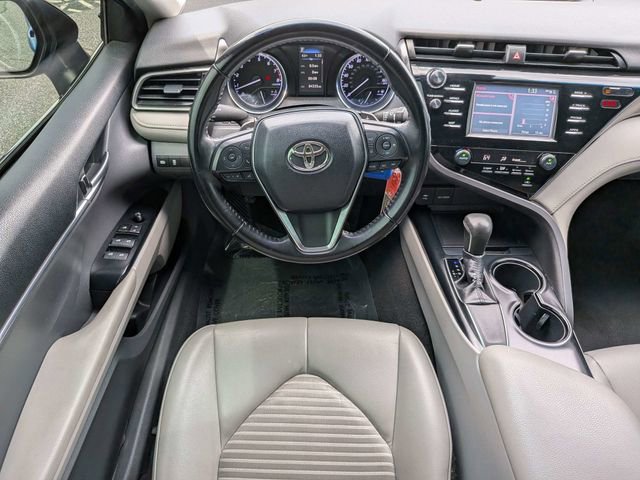 Used 2019 Toyota Camry SE image 14