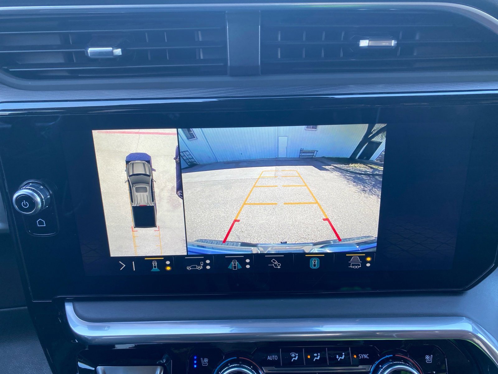 Used 2023 GMC Sierra 1500 Denali Ultimate image 15