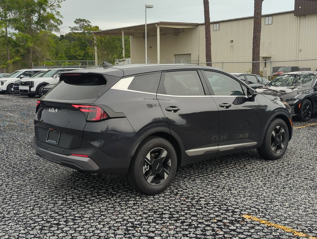 New 2026 Kia Sportage LX w/ LX Convenience Package FWD image 7