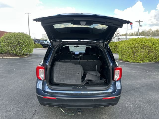 Used 2020 Ford Explorer XLT w/ Comfort Package AWD/4WD image 22