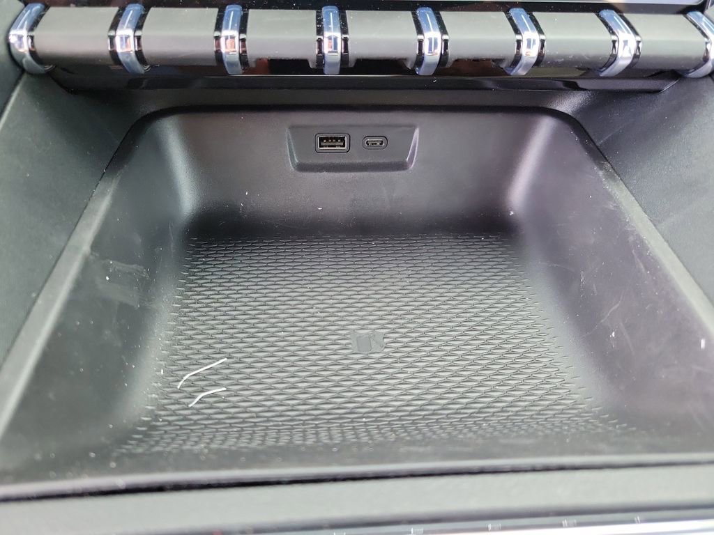 New 2026 GMC Terrain Elevation w/ Elevation Premium Package image 28