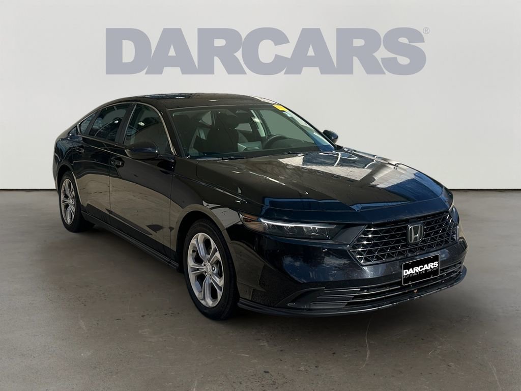 Used 2025 Honda Accord LX image 1