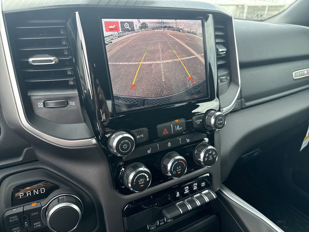 New 2026 RAM 1500 4x4 Crew Cab image 21