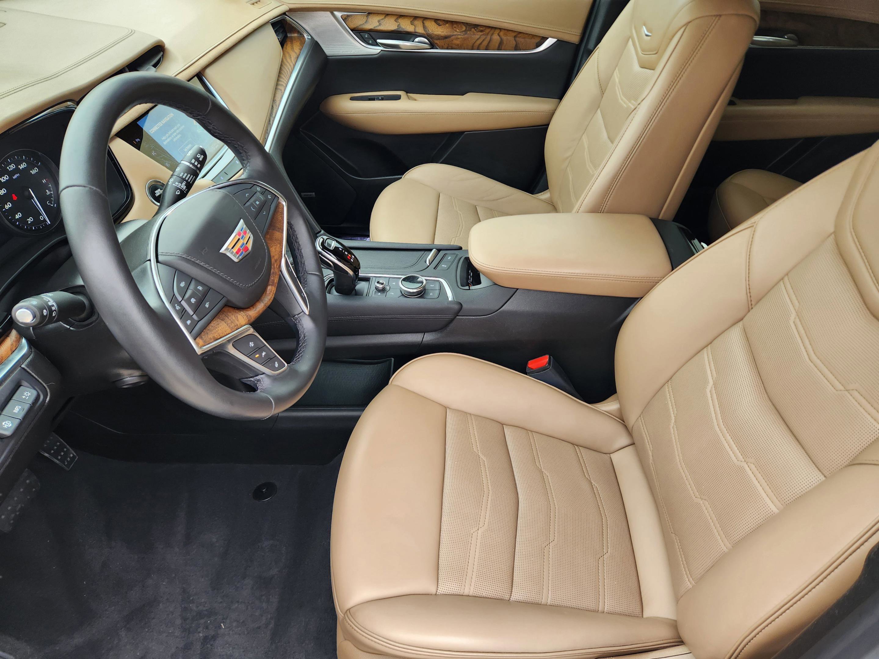 Used 2021 Cadillac XT5 Premium Luxury w/ Platinum Package image 15