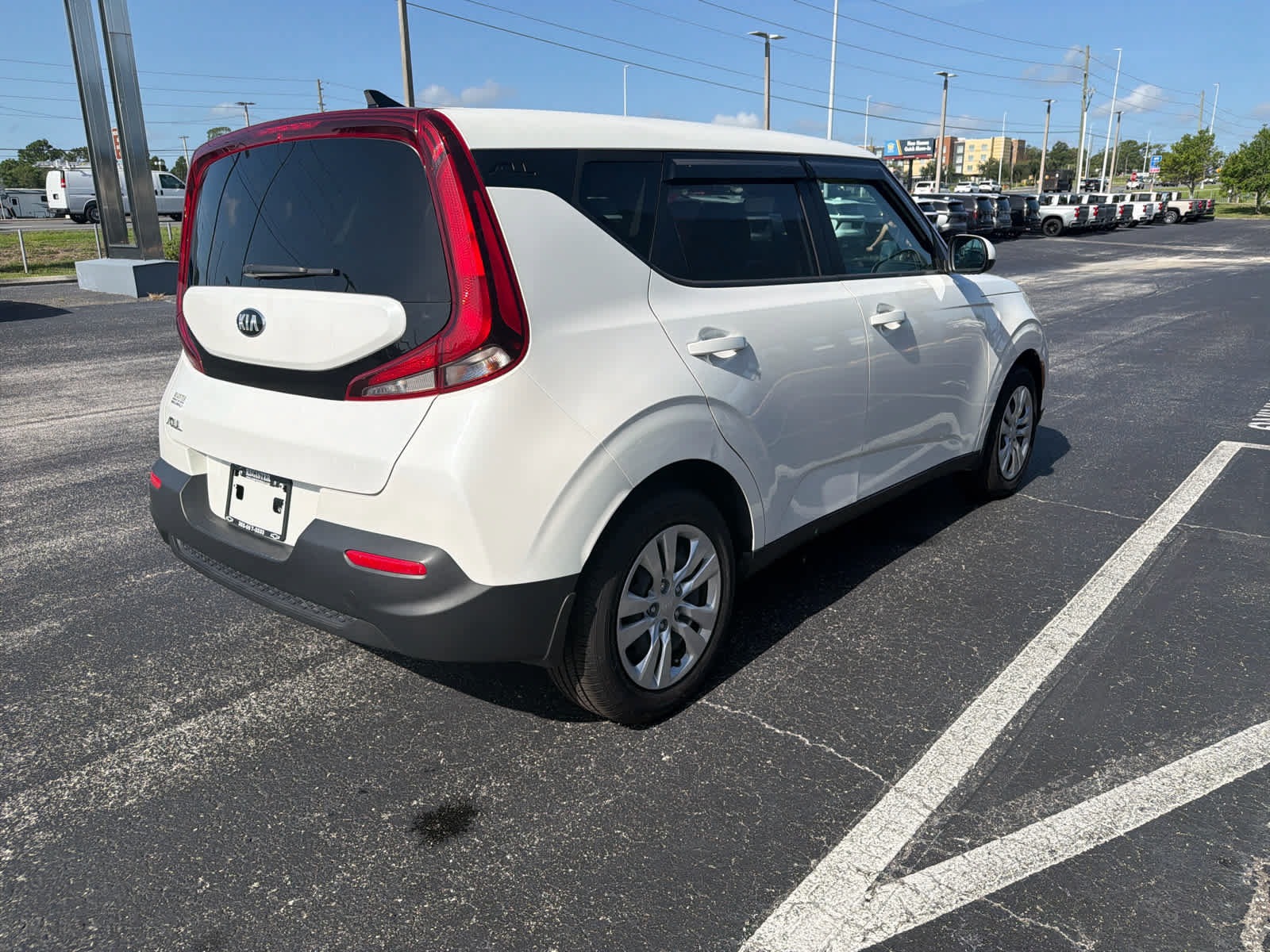 Used 2021 Kia Soul LX FWD image 5