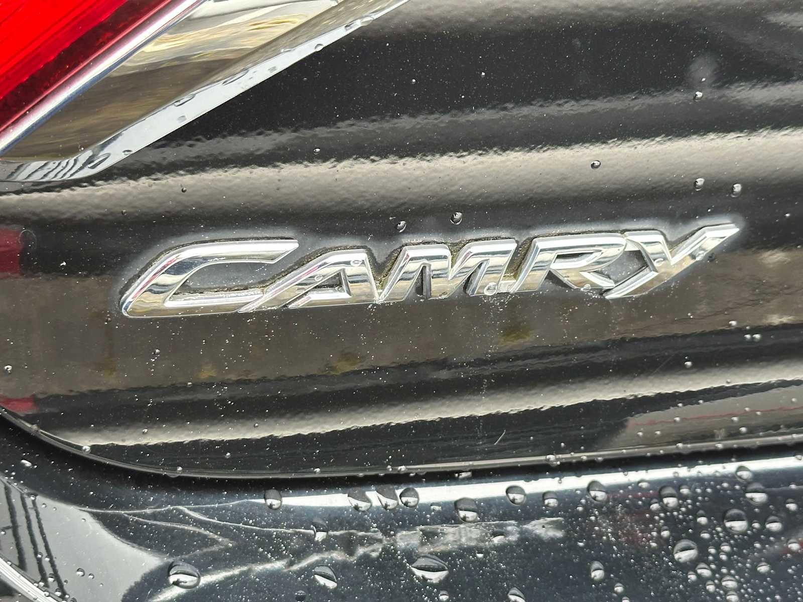 Used 2015 Toyota Camry LE FWD image 5