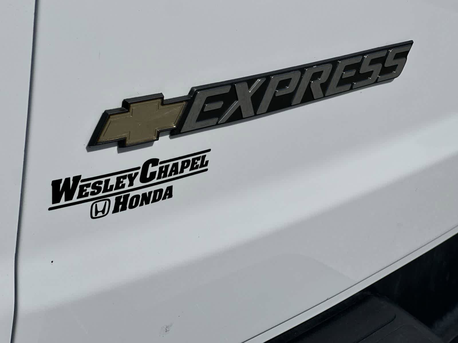 Used 2024 Chevrolet Express 2500 w/ Driver Convenience Package RWD image 10