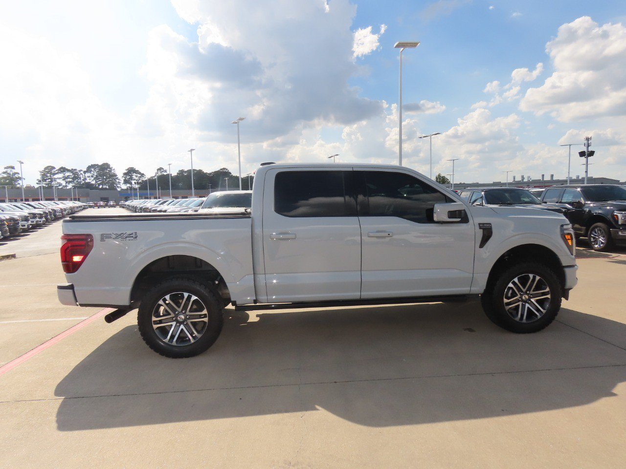 Certified 2024 Ford F150 Platinum w/ FX4 Off-Road Package AWD/4WD image 8