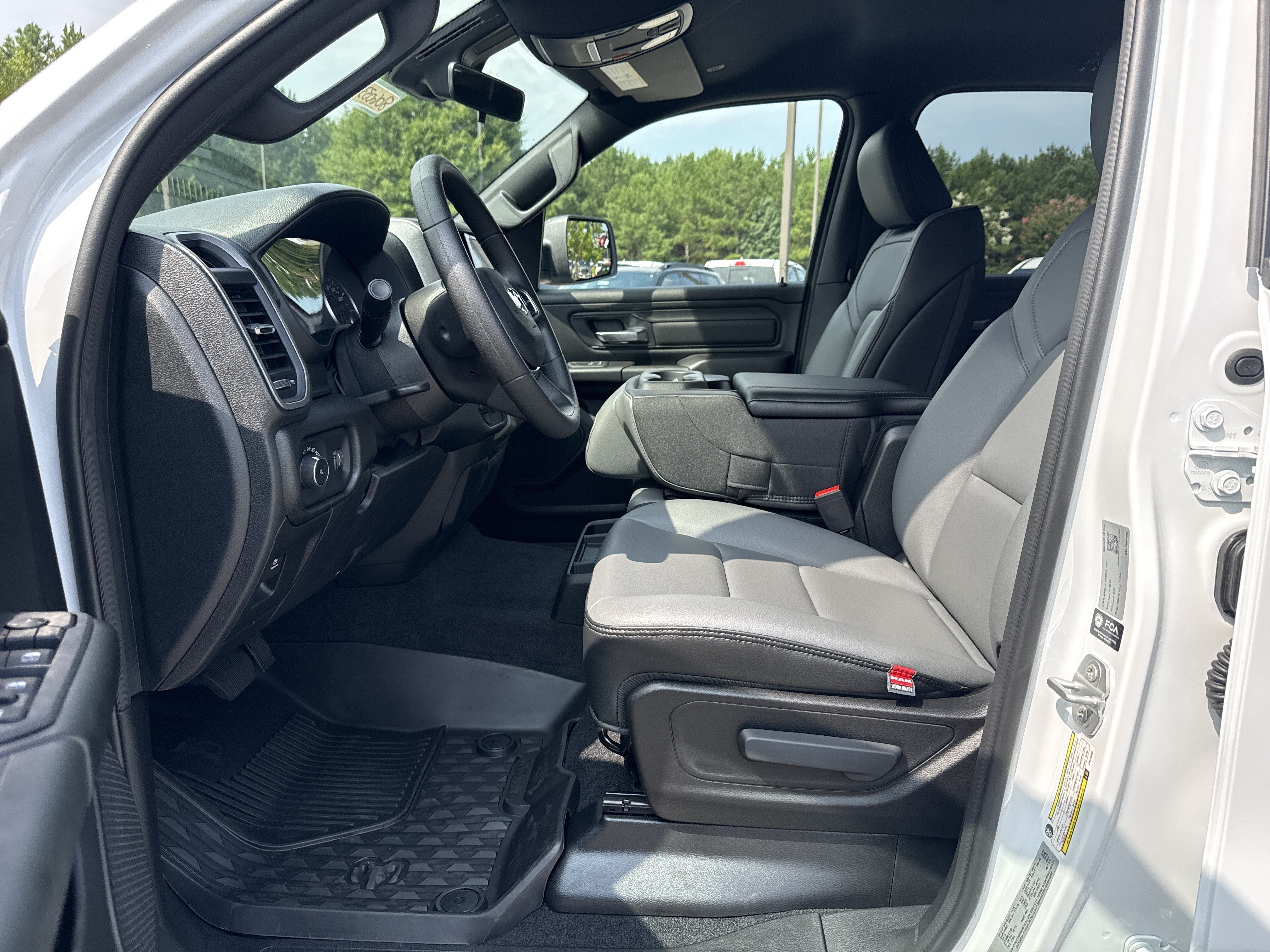 New 2026 RAM 1500 Tradesman AWD/4WD image 9