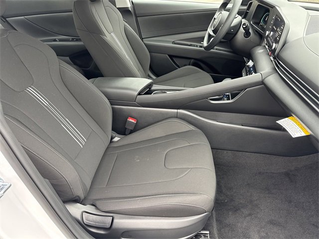 New 2026 Hyundai Elantra Blue image 13
