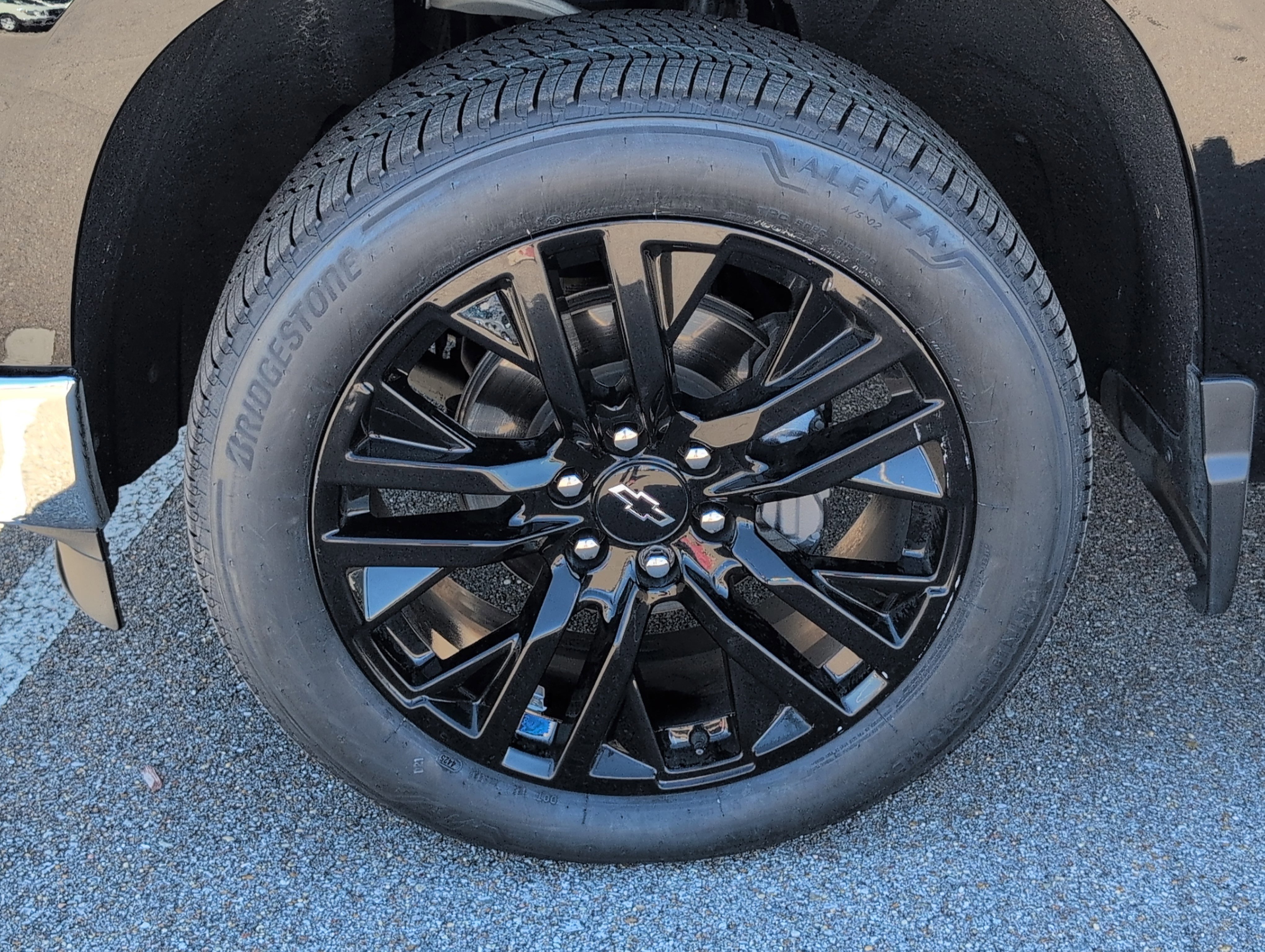 Used 2024 Chevrolet Silverado 1500 LTZ w/ LTZ Convenience Package II image 12