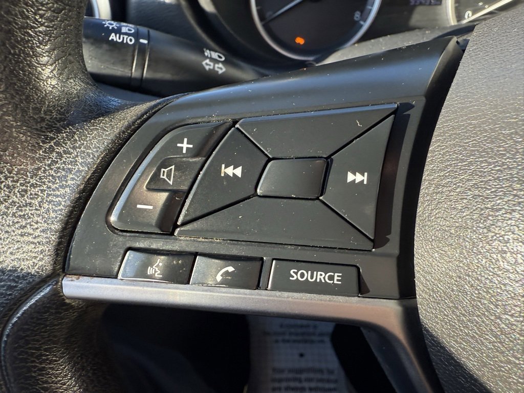 Used 2021 Nissan Versa S image 19