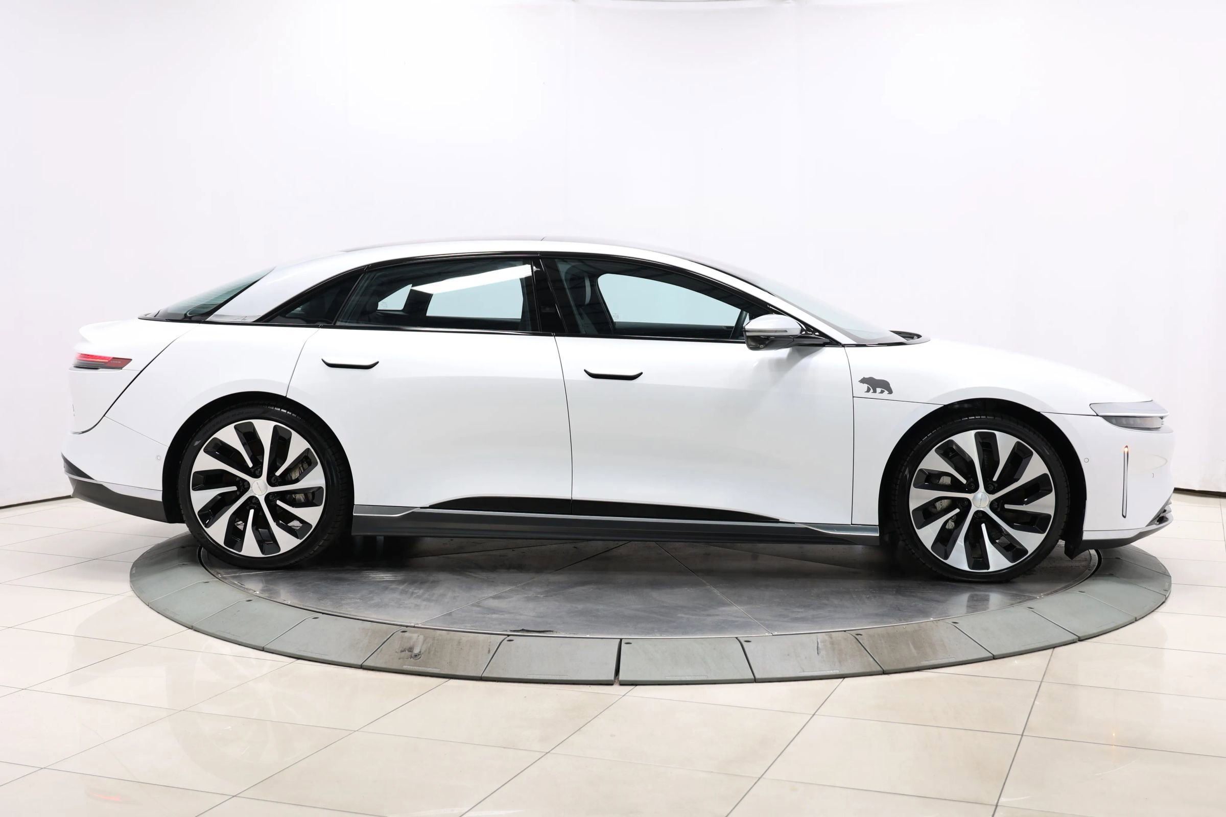 Used 2023 Lucid Air Grand Touring image 71