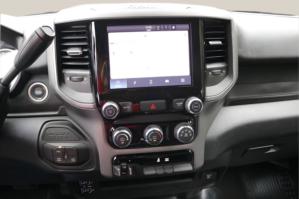 New 2026 RAM 2500 Tradesman w/ Chrome Appearance Group AWD/4WD image 22