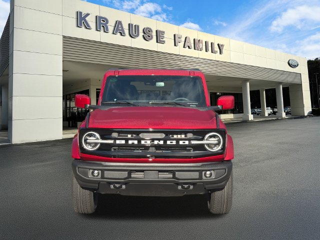 New 2026 Ford Bronco Outer Banks AWD/4WD image 2