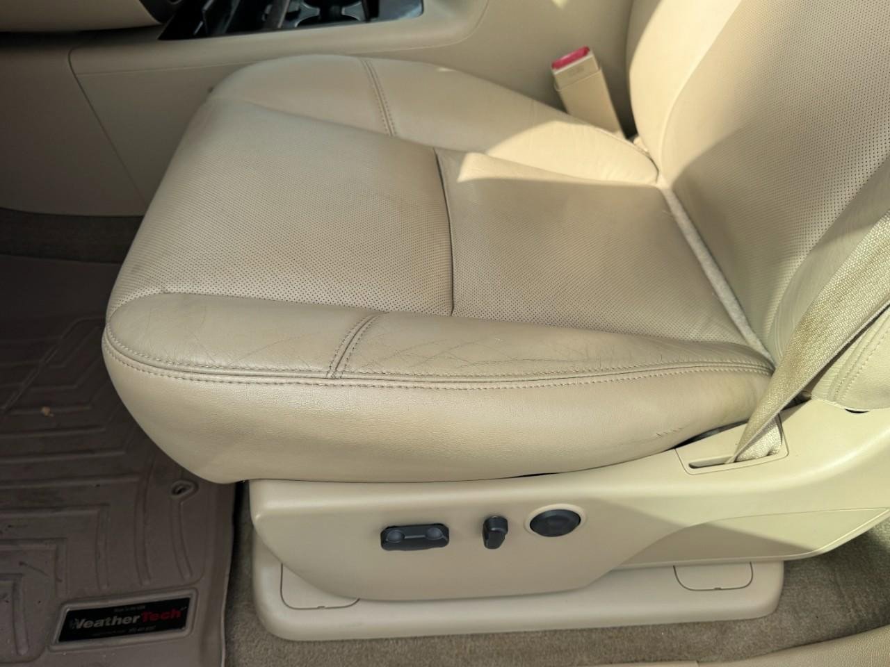 Used 2014 GMC Sierra 3500 Denali w/ Snow Plow Prep Package image 14