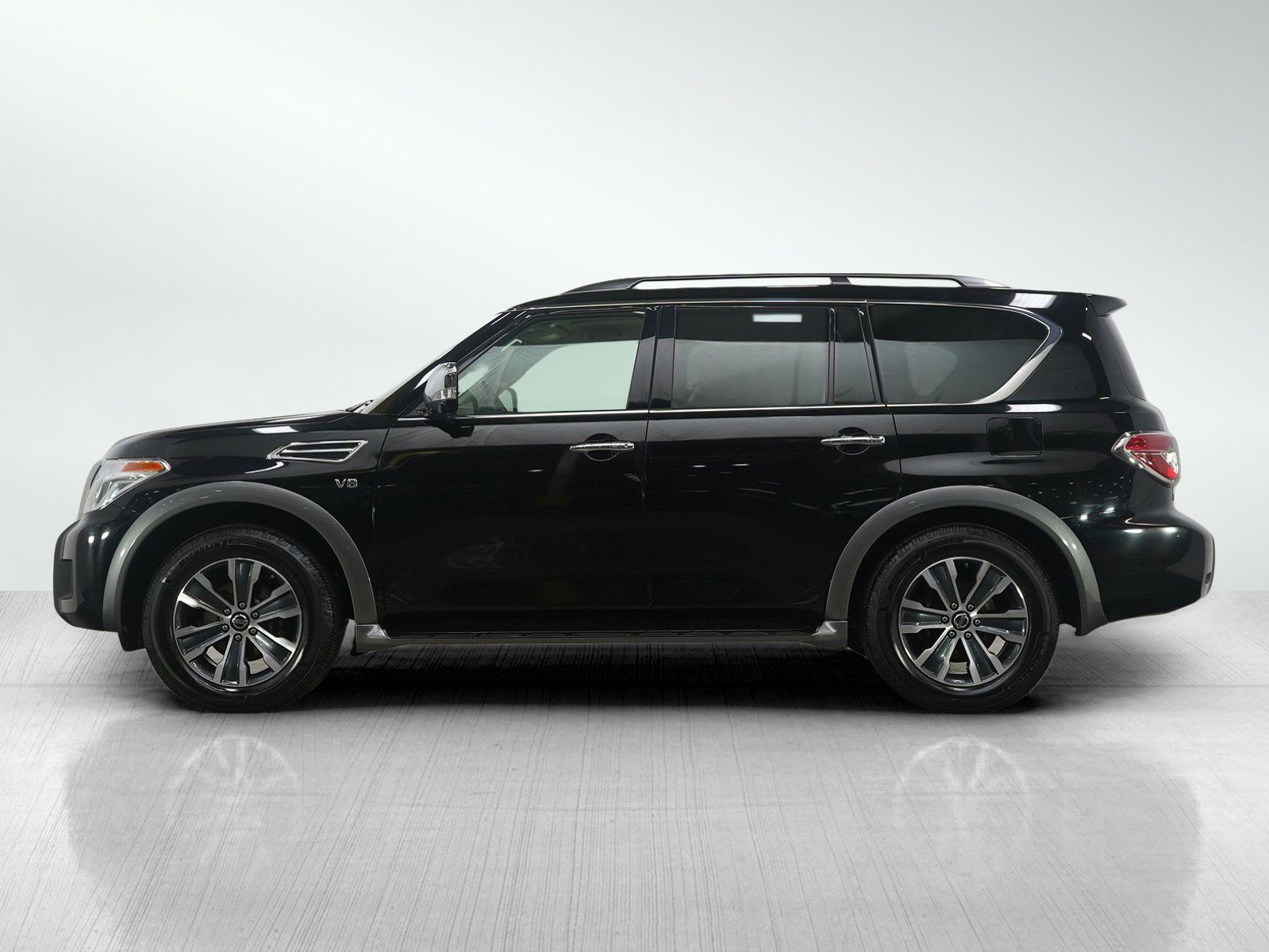 Used 2020 Nissan Armada SL w/ Premium Package image 2