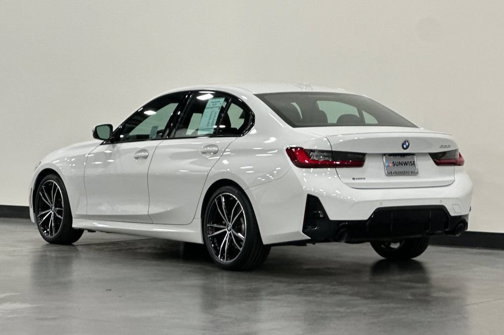 Used 2023 BMW 330i Sedan w/ M Sport Package RWD image 6