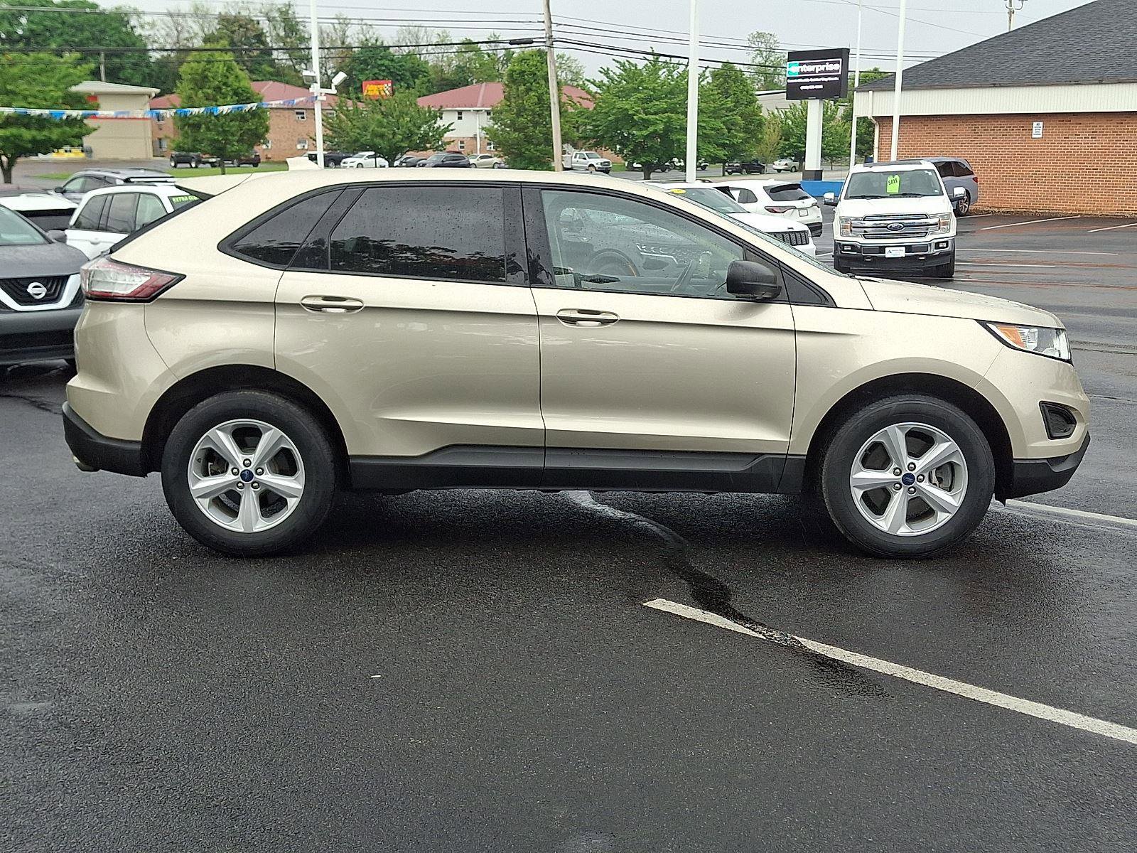 Used 2018 Ford Edge SE AWD/4WD image 7