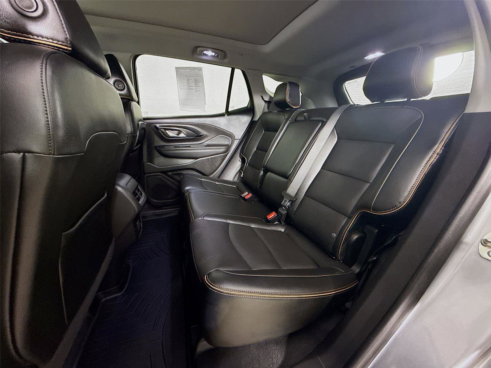 Used 2024 GMC Terrain AT4 w/ Infotainment Package II image 27