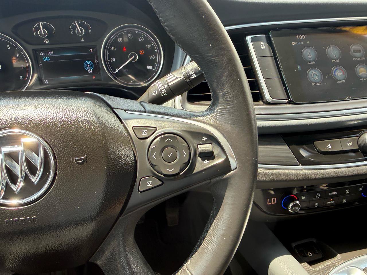 Used 2019 Buick Enclave Essence w/ LPO, Sport Appearance Package FWD image 19