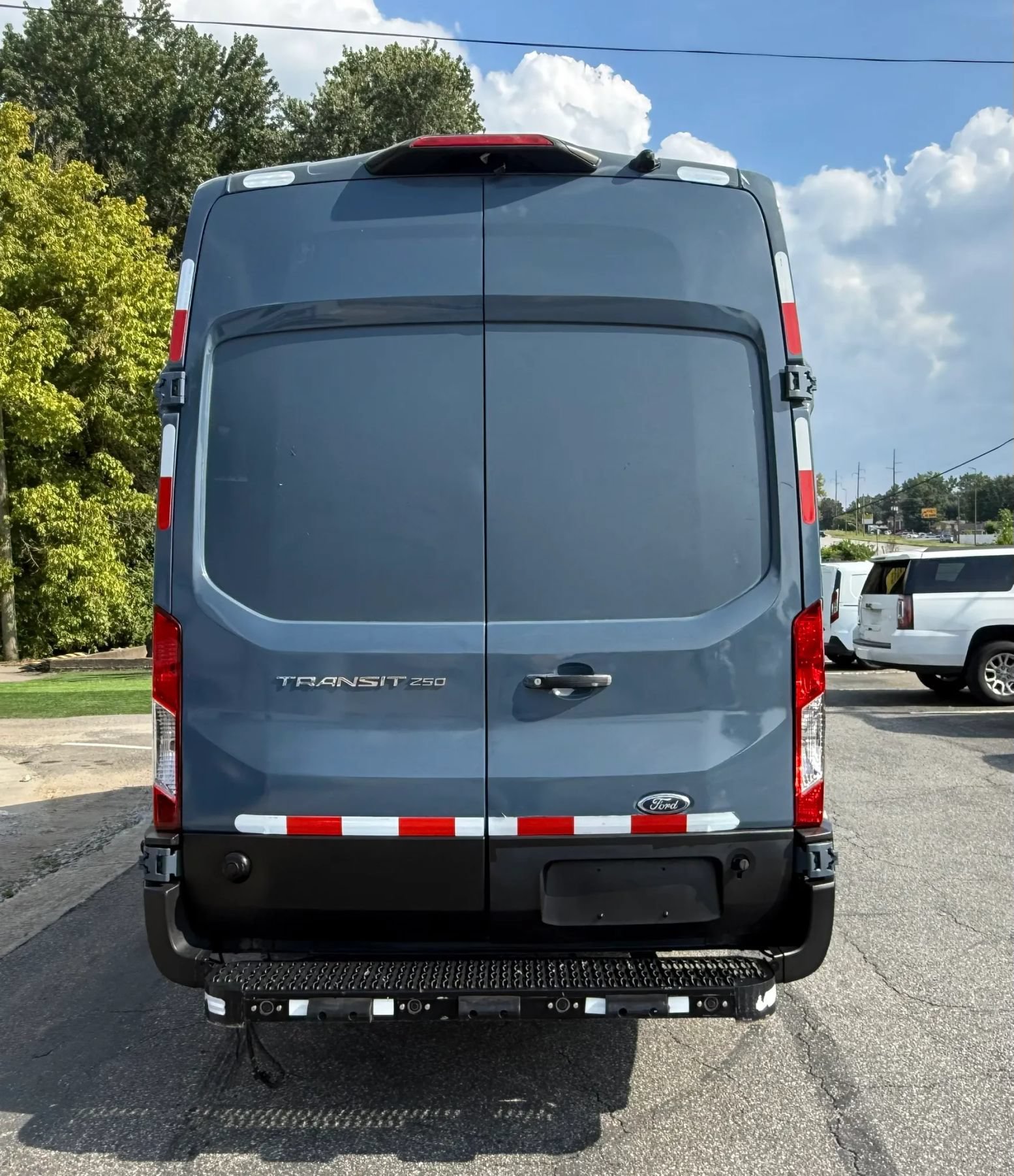 Used 2020 Ford Transit 250 148 High Roof Extended RWD image 6