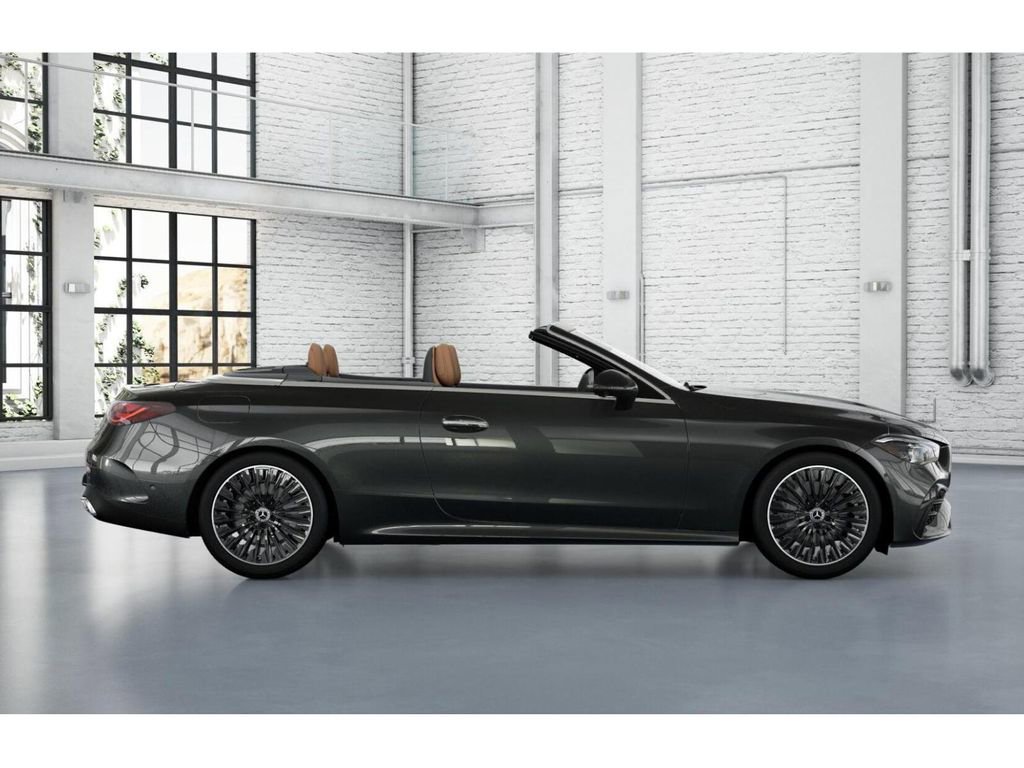 Used 2025 Mercedes-Benz CLE 450 4MATIC Cabriolet image 2