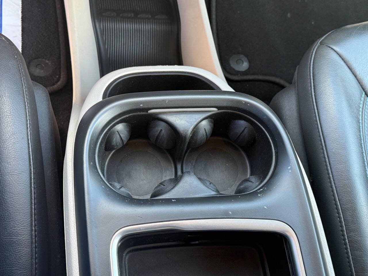 Used 2021 Chrysler Pacifica Touring-L image 36