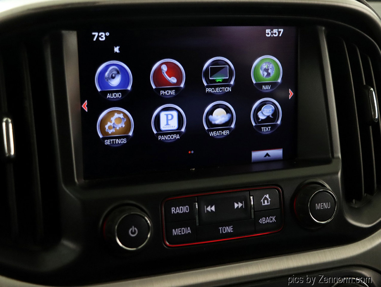 Used 2016 GMC Canyon SLE w/ SLE Convenience Package image 18