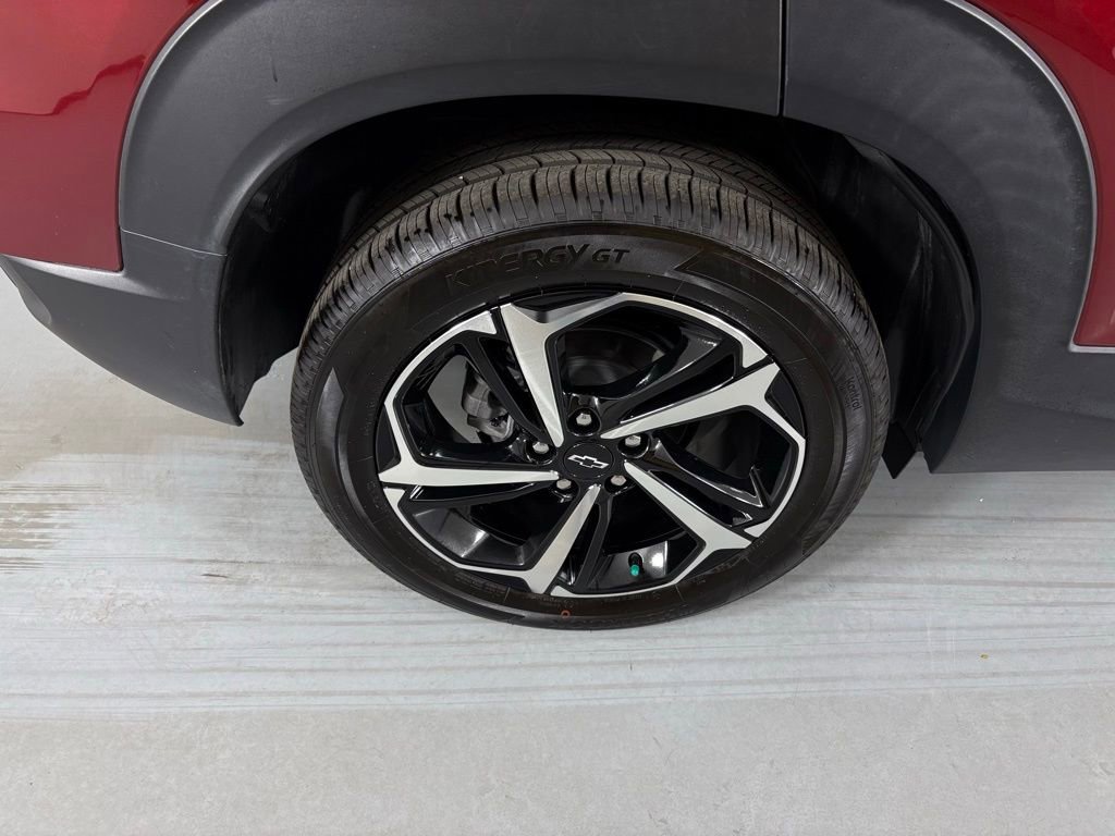 Used 2023 Chevrolet TrailBlazer RS image 12