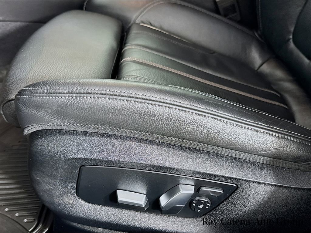 Certified 2023 BMW 530e xDrive w/ Premium Package image 20