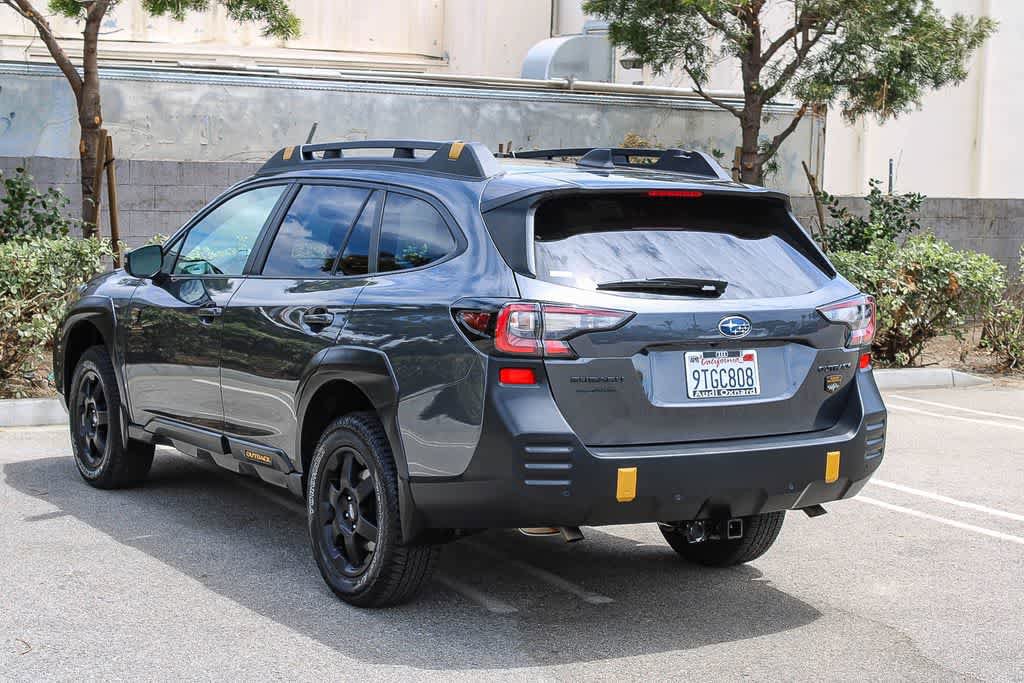 Used 2025 Subaru Outback Wilderness w/ Wilderness Package AWD/4WD image 8