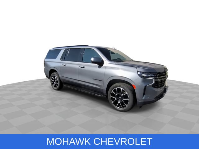 Used 2022 Chevrolet Suburban RST w/ Luxury Package AWD/4WD image 2