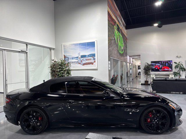 Used 2014 Maserati GranTurismo Sport RWD image 39